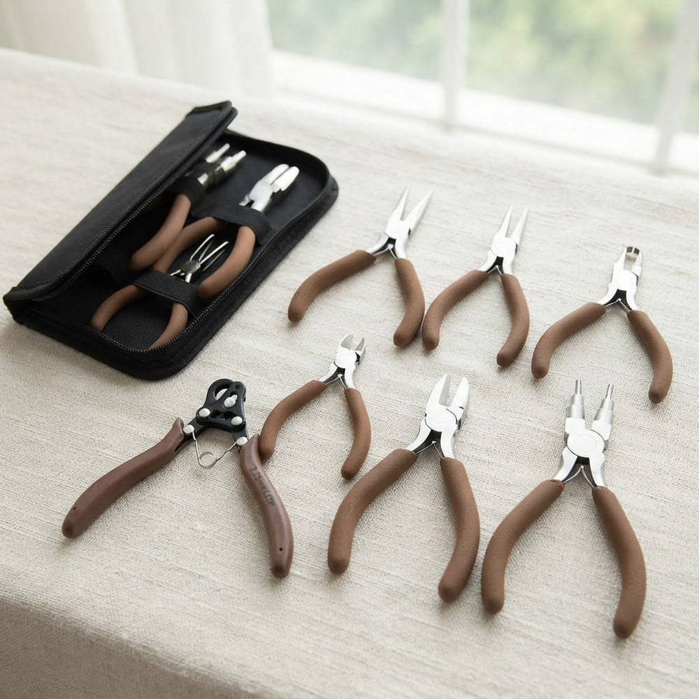 Atelier Essentials 8-piece jewelry plier kit